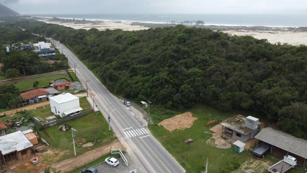 Oportunidade Única: Terreno Plano de 581 m² com Escritura Pública em Areias do Macacu, Gar - Foto 5