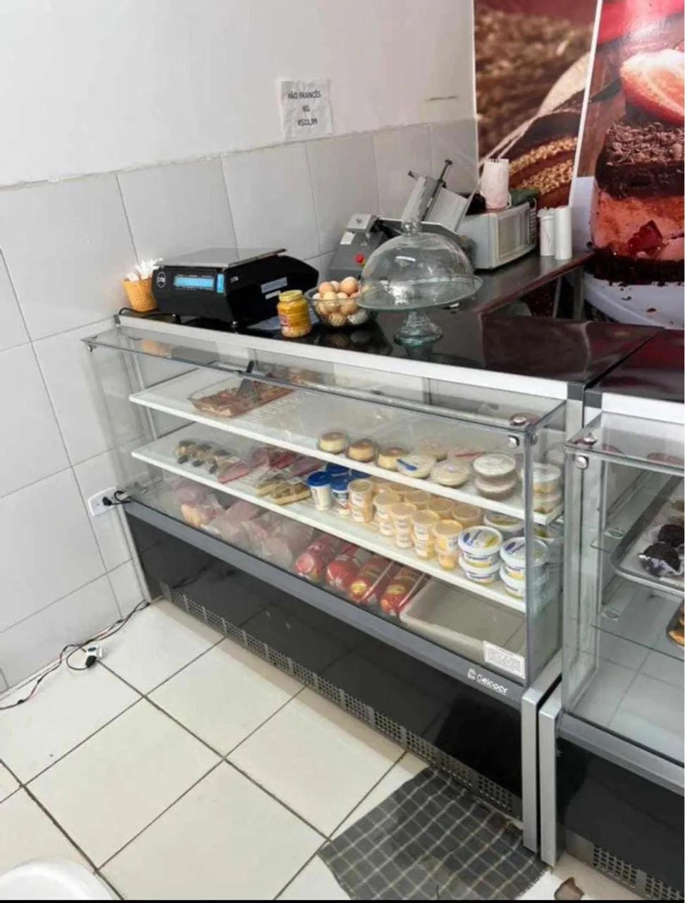 Vitrine Refrigerada 1.75Mts Gelopar - 2 Placas frias  - Foto 2