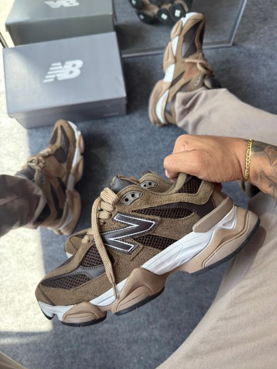 Tênis New Balance 9060 Masculino Marrom Couro - Foto 4