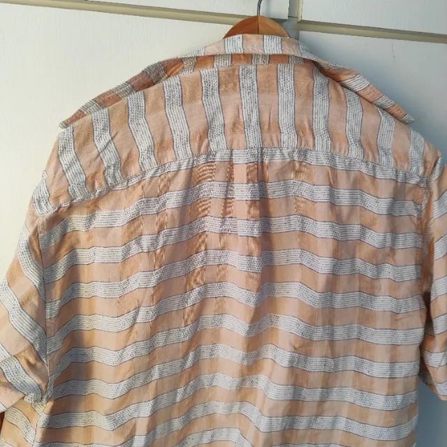 camisa de linho tamanho G - Foto 4