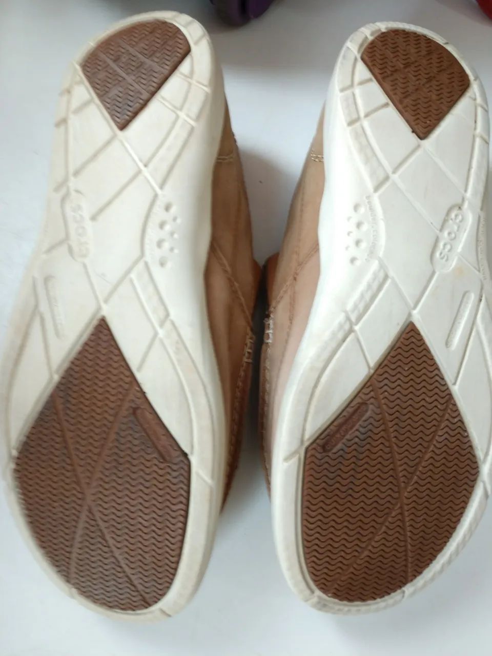 Sapato mocassim Crocs tamanho 40 - Foto 4