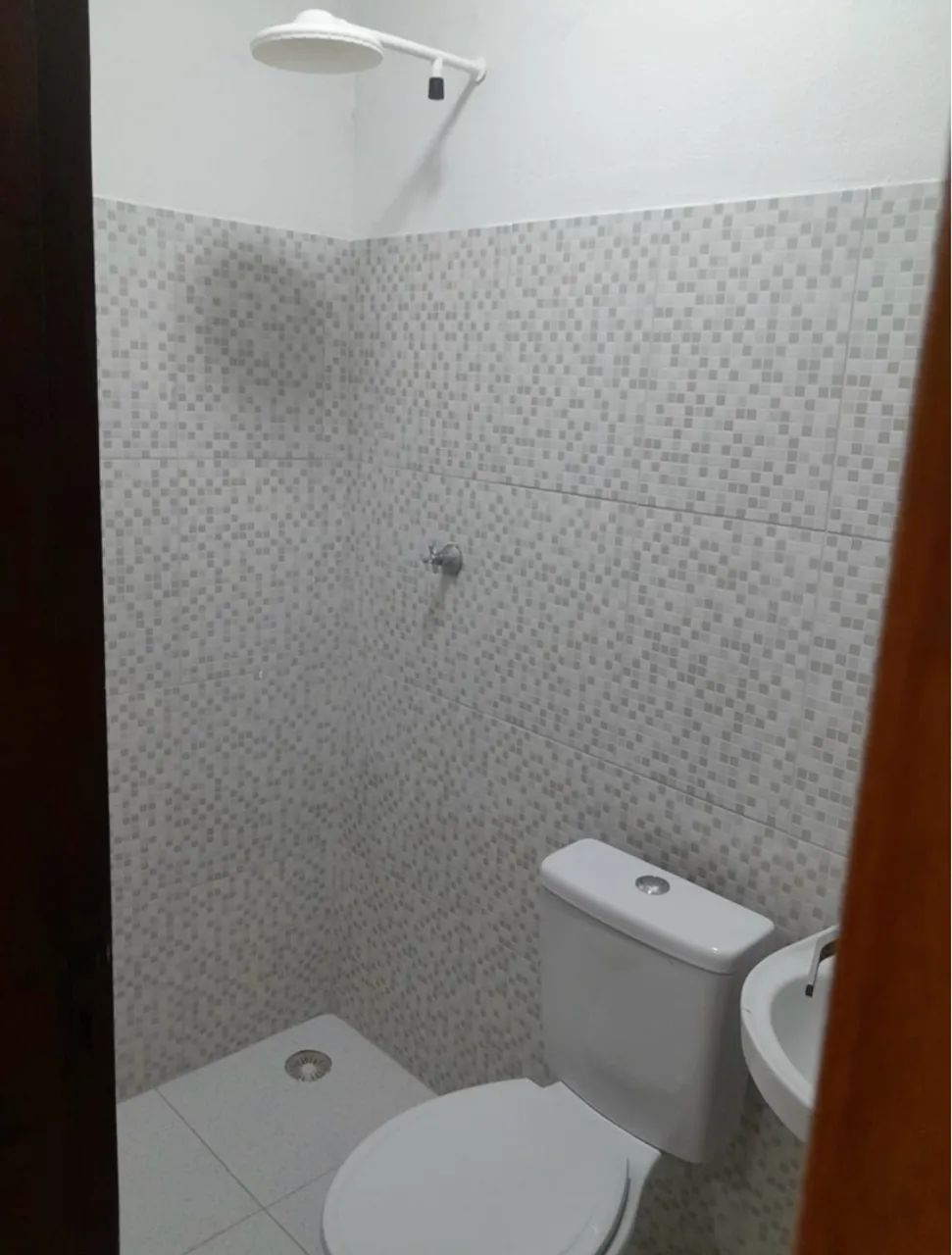 Alugo apartamento