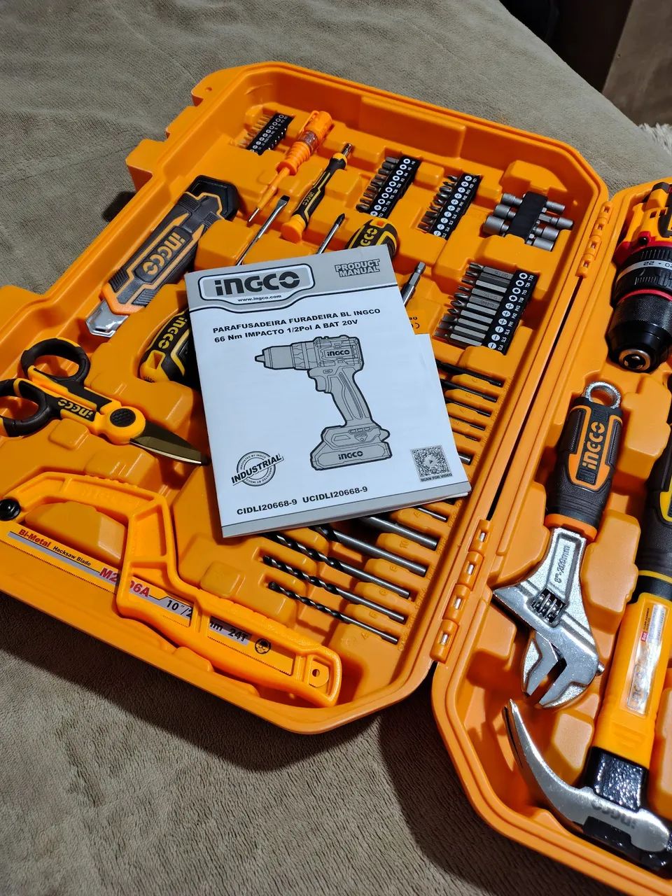 Caixa de ferramentas nova64307159153921120