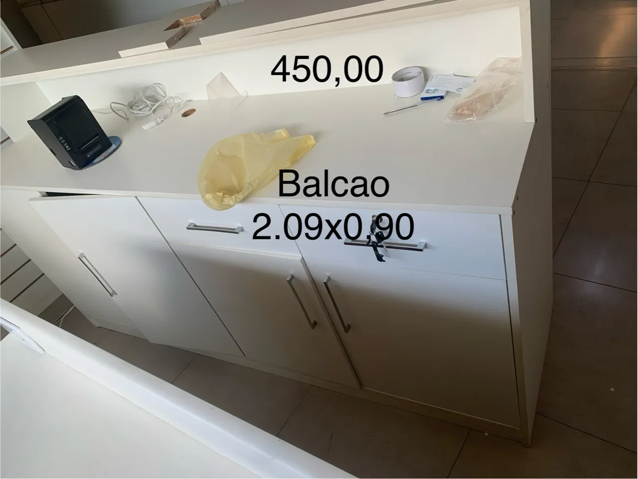 Balcão de escritório branco 2.09x0.90