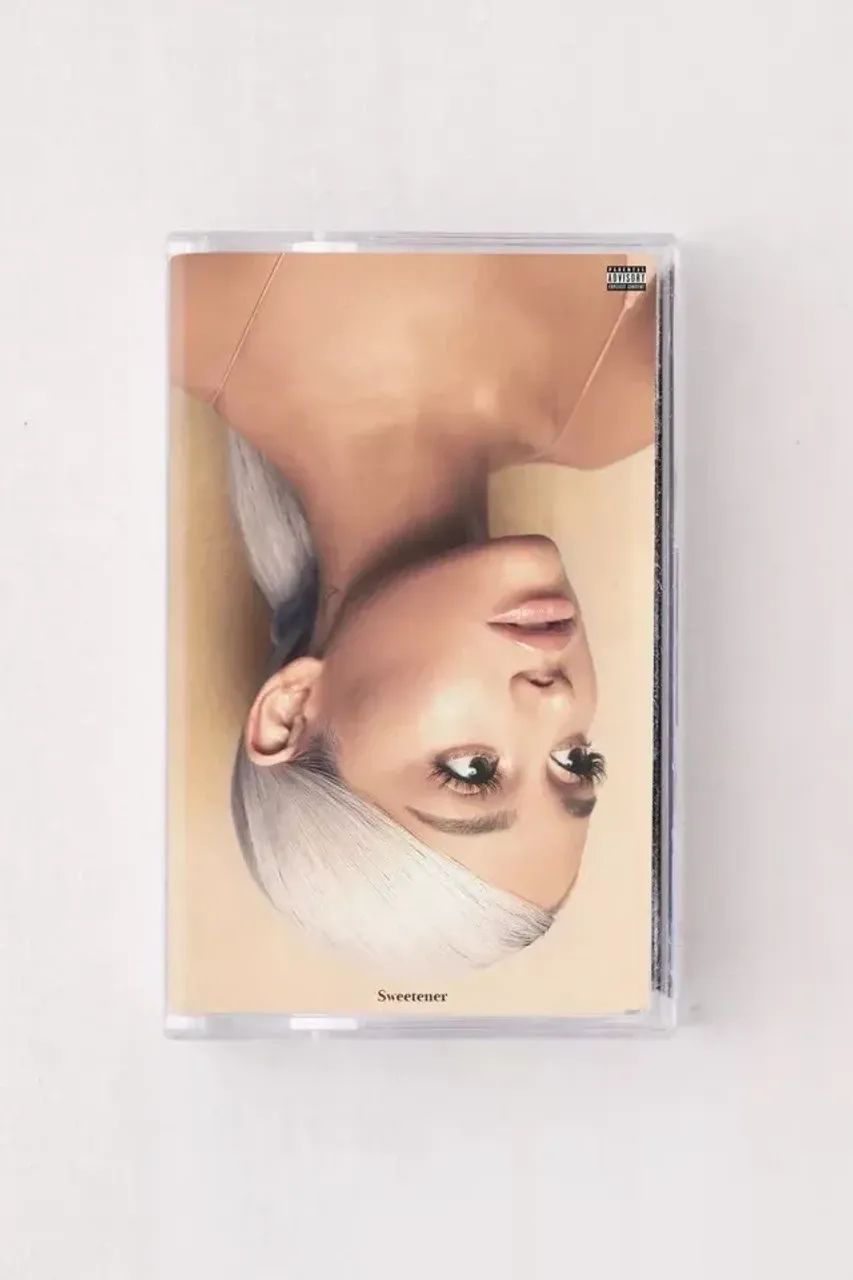 Sweetener - Ariana Grande (Cassete) (RARO)