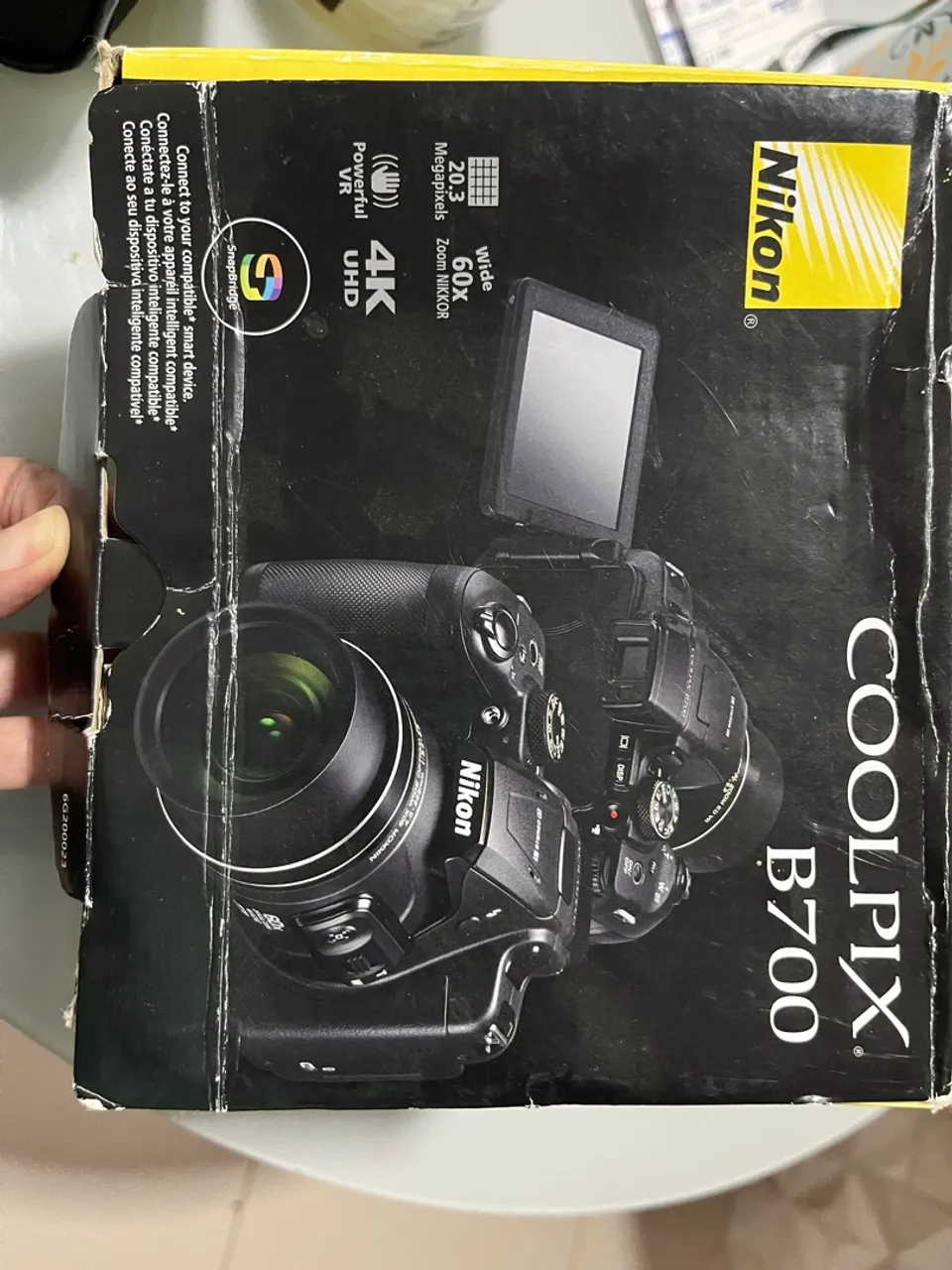 Câmera Nikon COOLPIX B700 - 4K Ultra HD