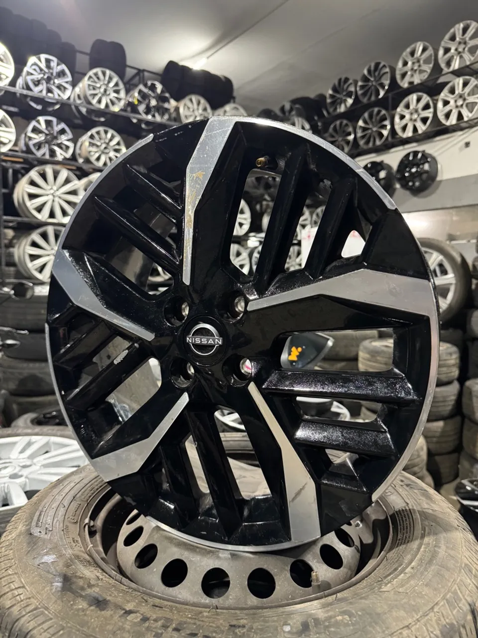 Jogo de rodas versa 2025 aro 17