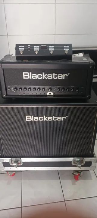 Kit ampler para guitarra BLACKSTAR incluindo pedal e case,nunca usado