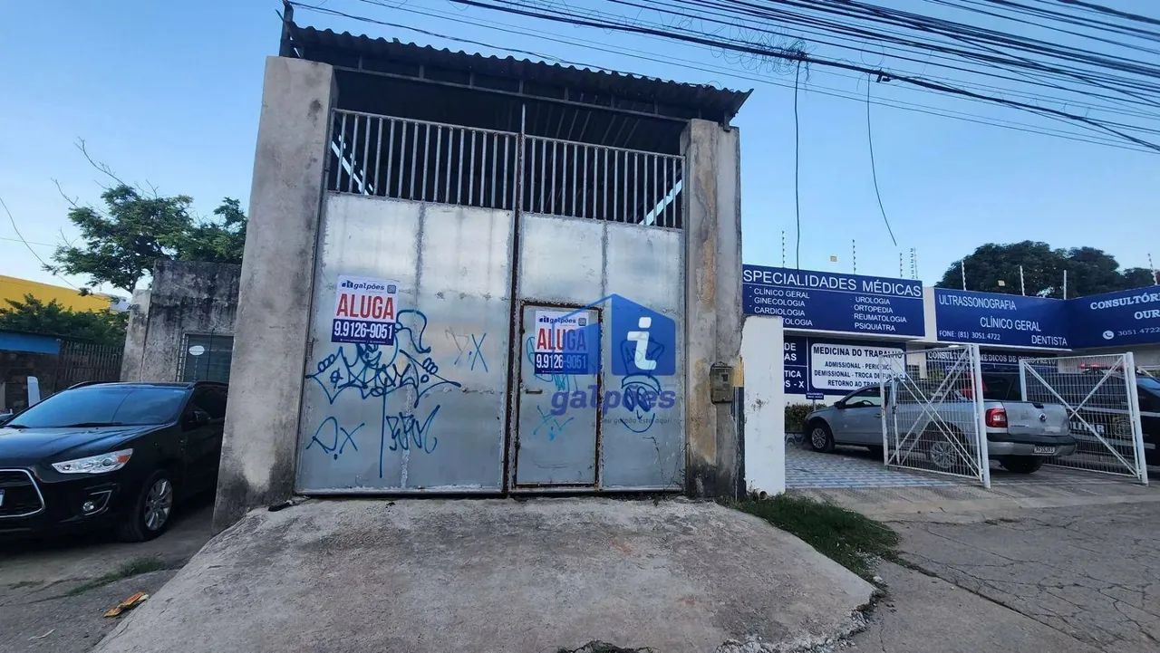 Espaço com 1.050 m² parcialmente coberto na PE-015 Olinda - PE