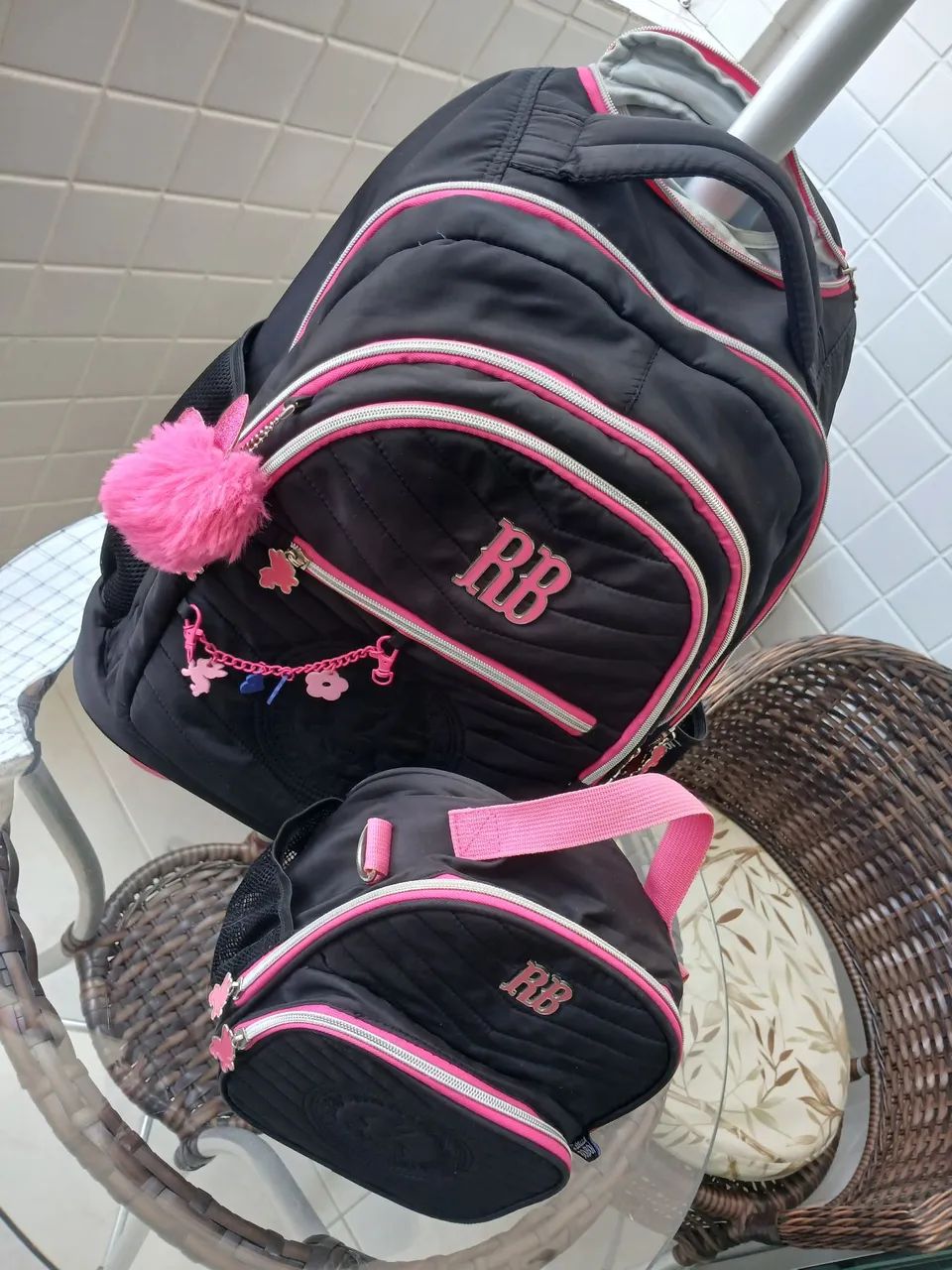 Kit Mochila rodinha e lancheira Rebeca Bombom - Foto 4