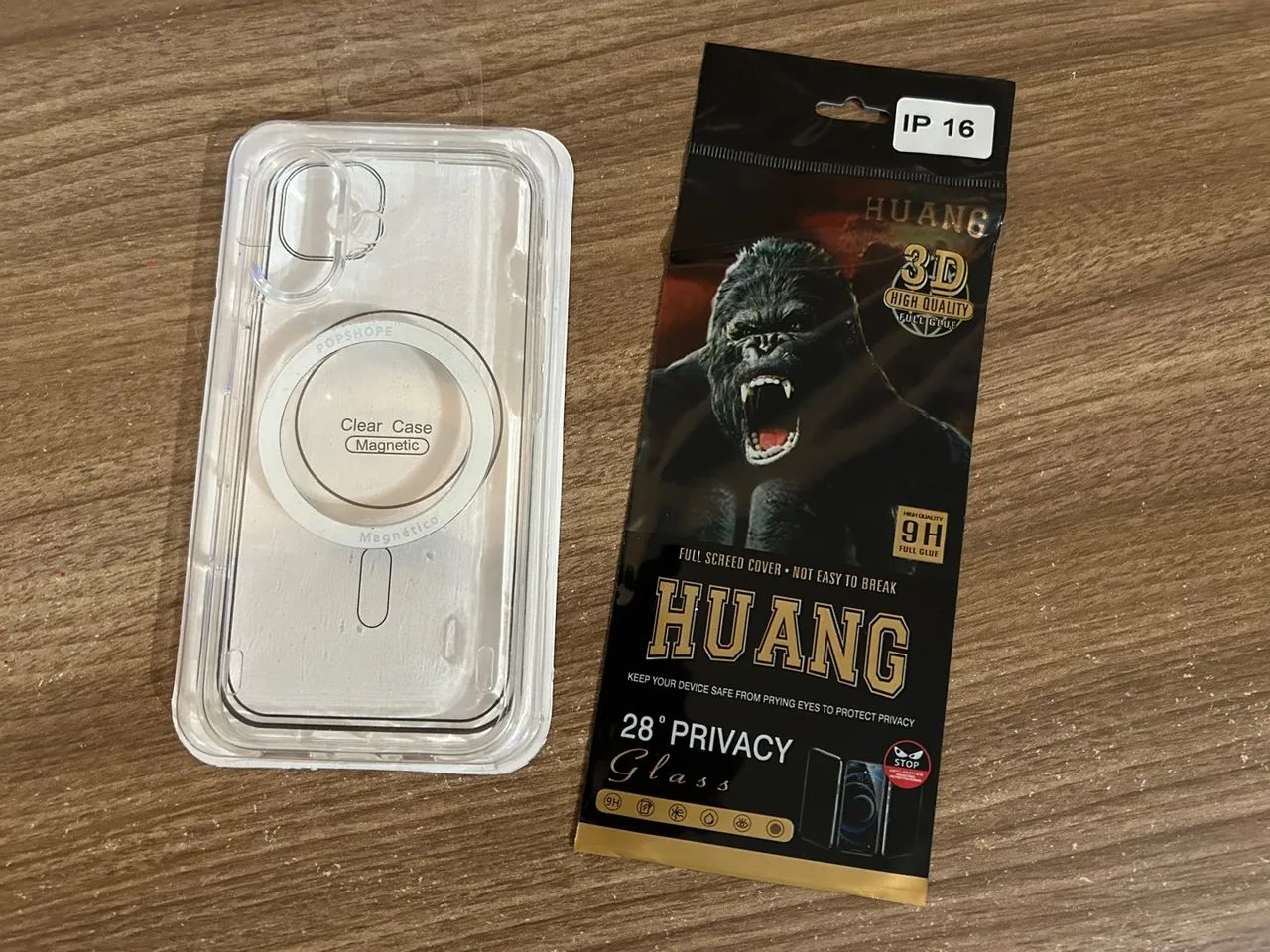Kit Capa + Película iPhone 16