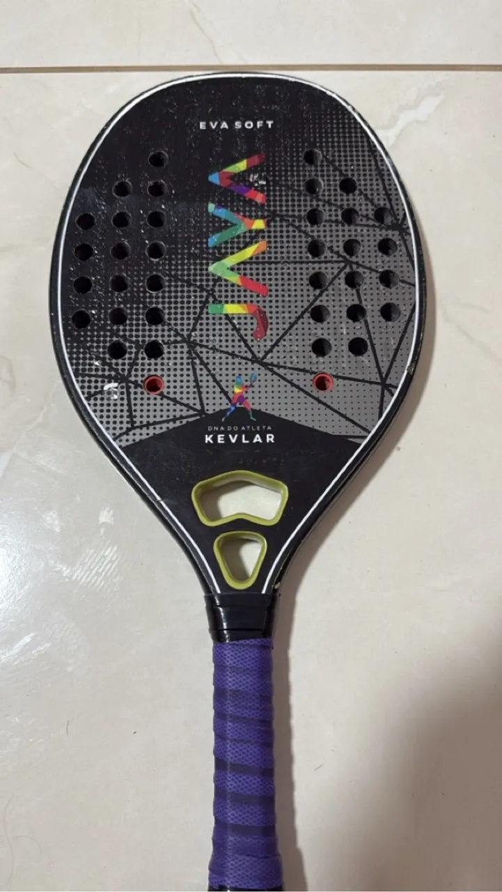 Raquete jaya kevlar - já tratada - somente 350,00