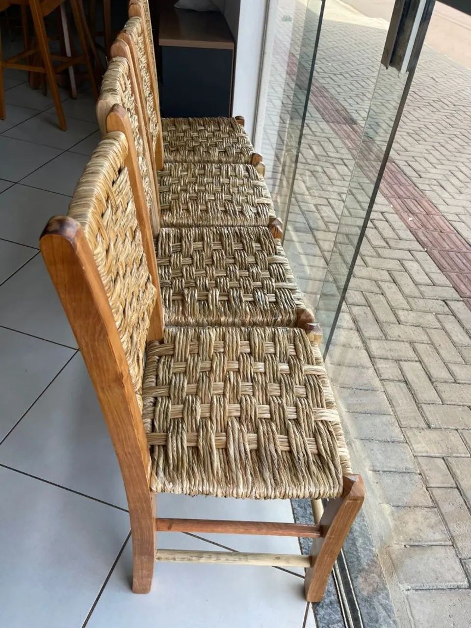 Cadeiras de palha por unidade 
