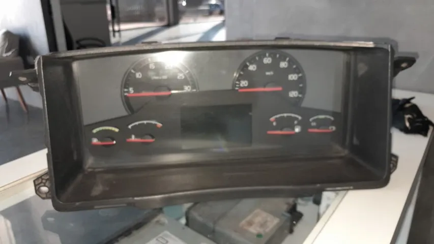 Painel de Instrumentos Volvo bus B11R
