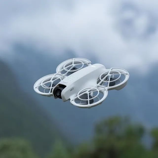 Drone dji neo fly more combo-lacrado na caixa