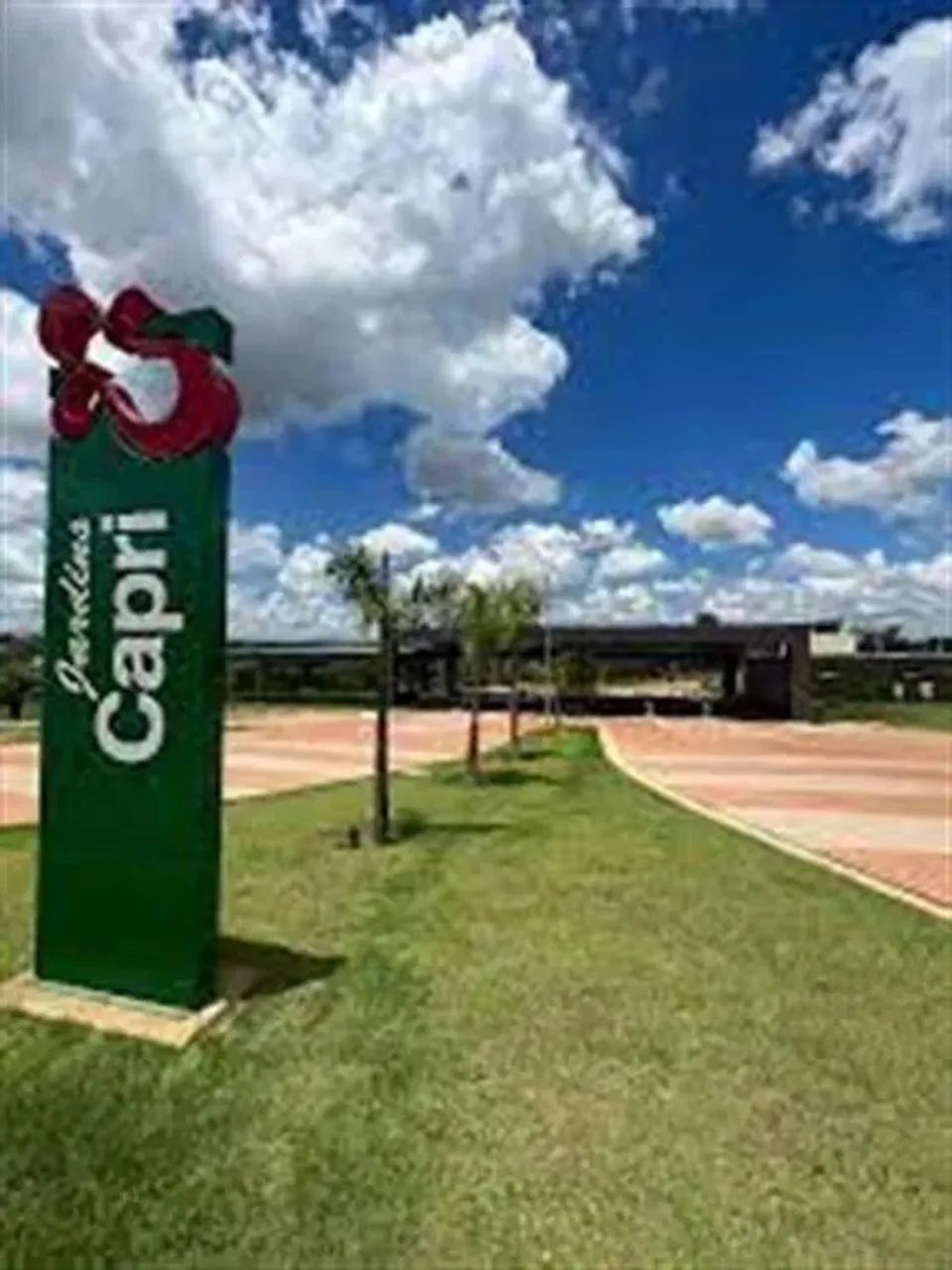 Terreno no condomínio Jardins Capri de 424,50 m2 segurança e lazer para sua família. - Foto 2