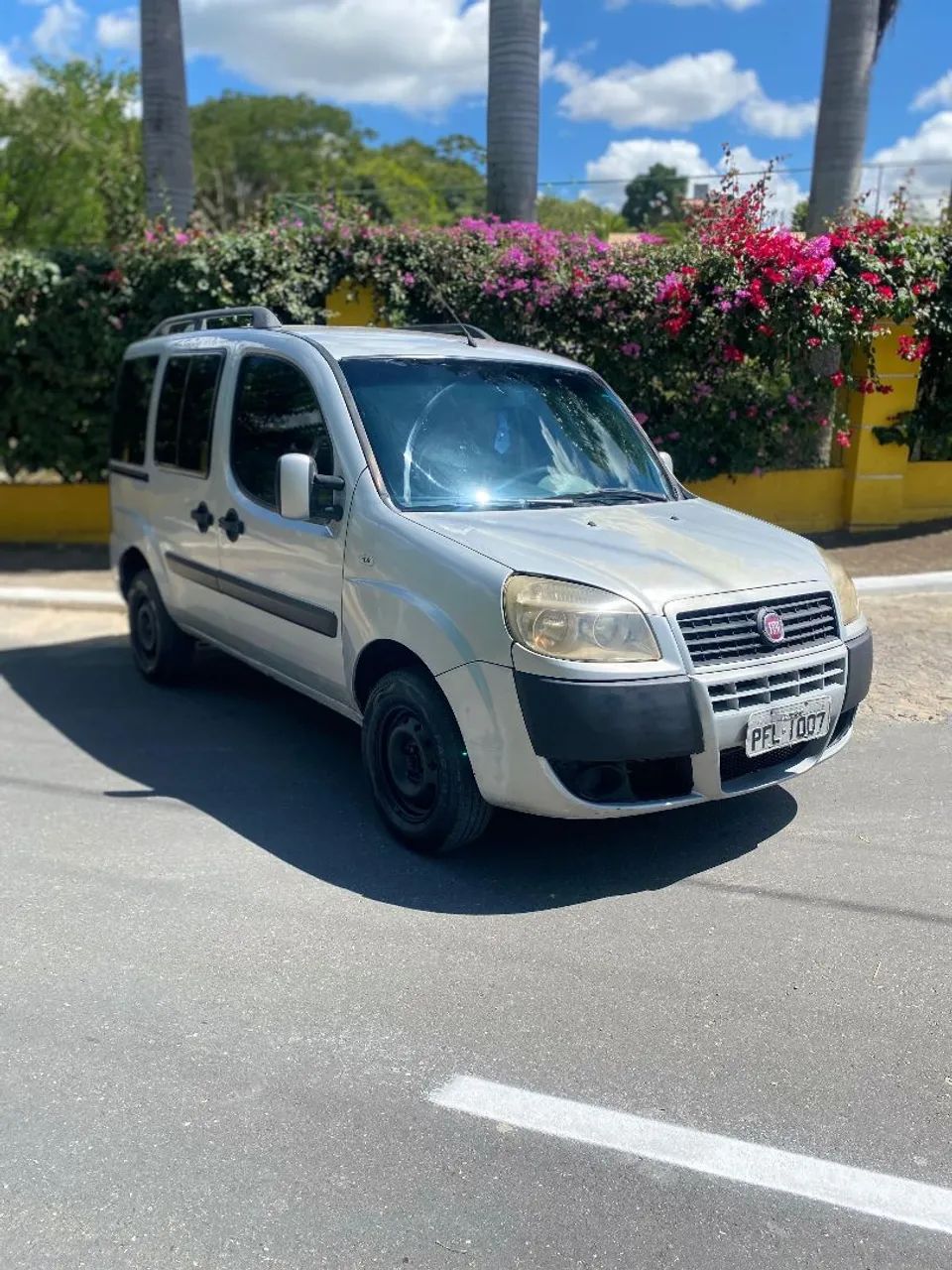FIAT DOBLO ESSENCE 1.8 (2012) - Foto 5