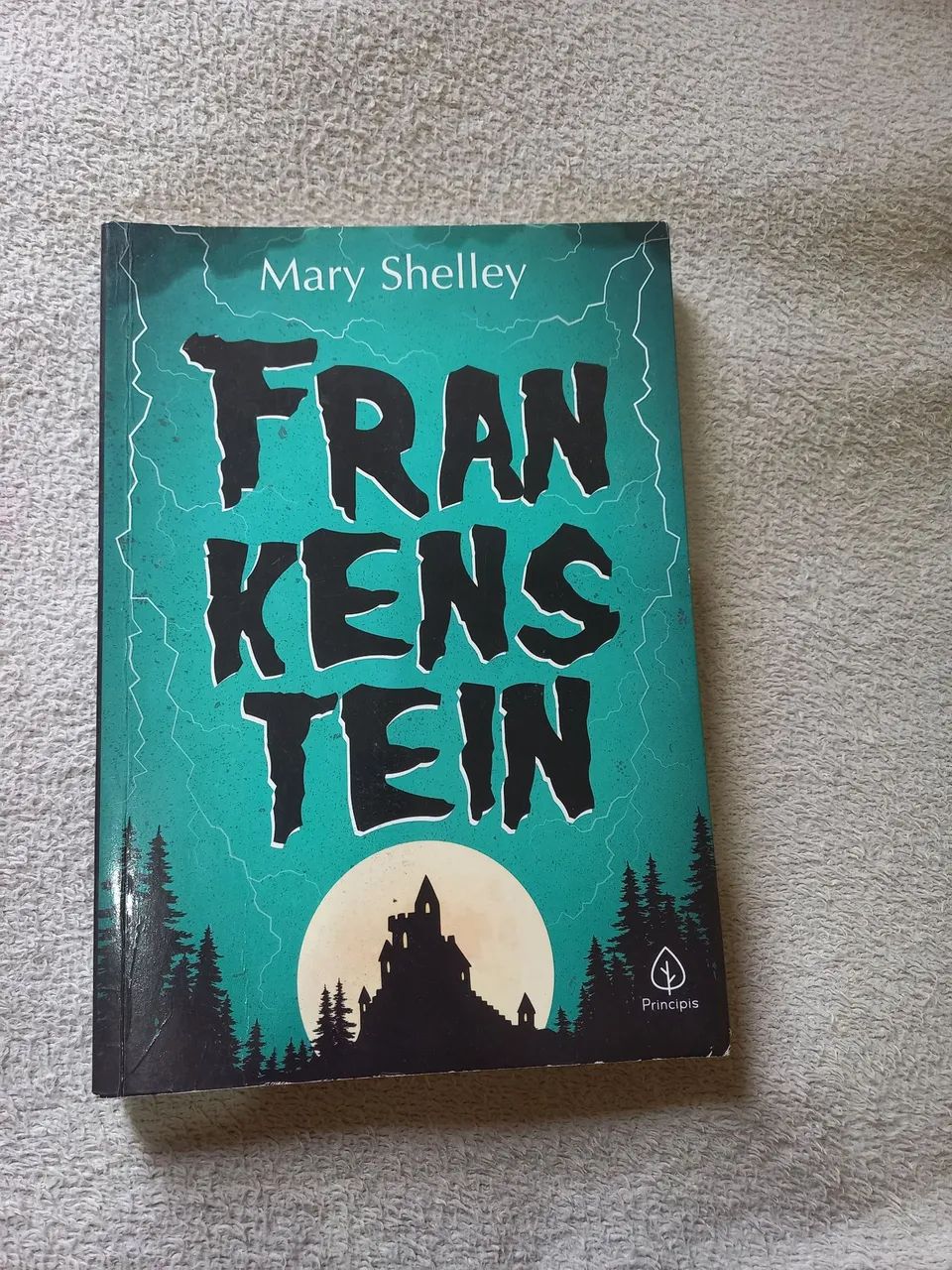 Frankenstein - Mary Shelley