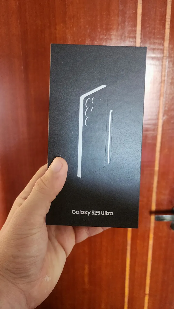 Galaxy S25 Ultra - Novo LACRADO