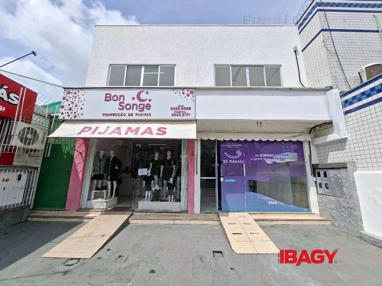 Oportunidade! Salas/Conjuntos em Centro - Palhoça