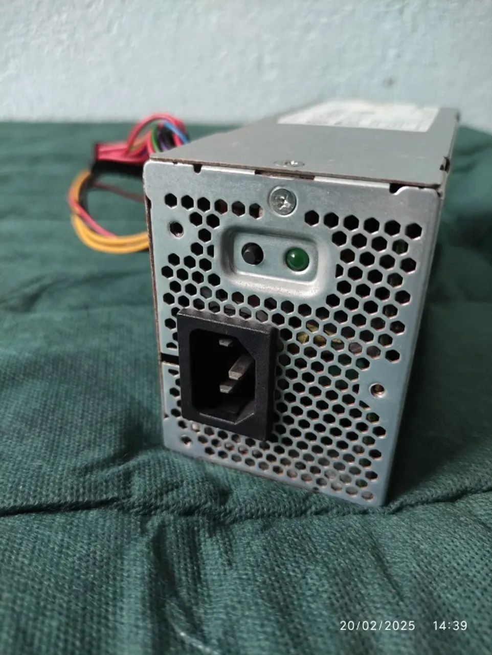 Fonte Real Dell Optiplex 235W 80 Plus Silver  - Modelo F235E-00 + Cabo de Brinde - Foto 4