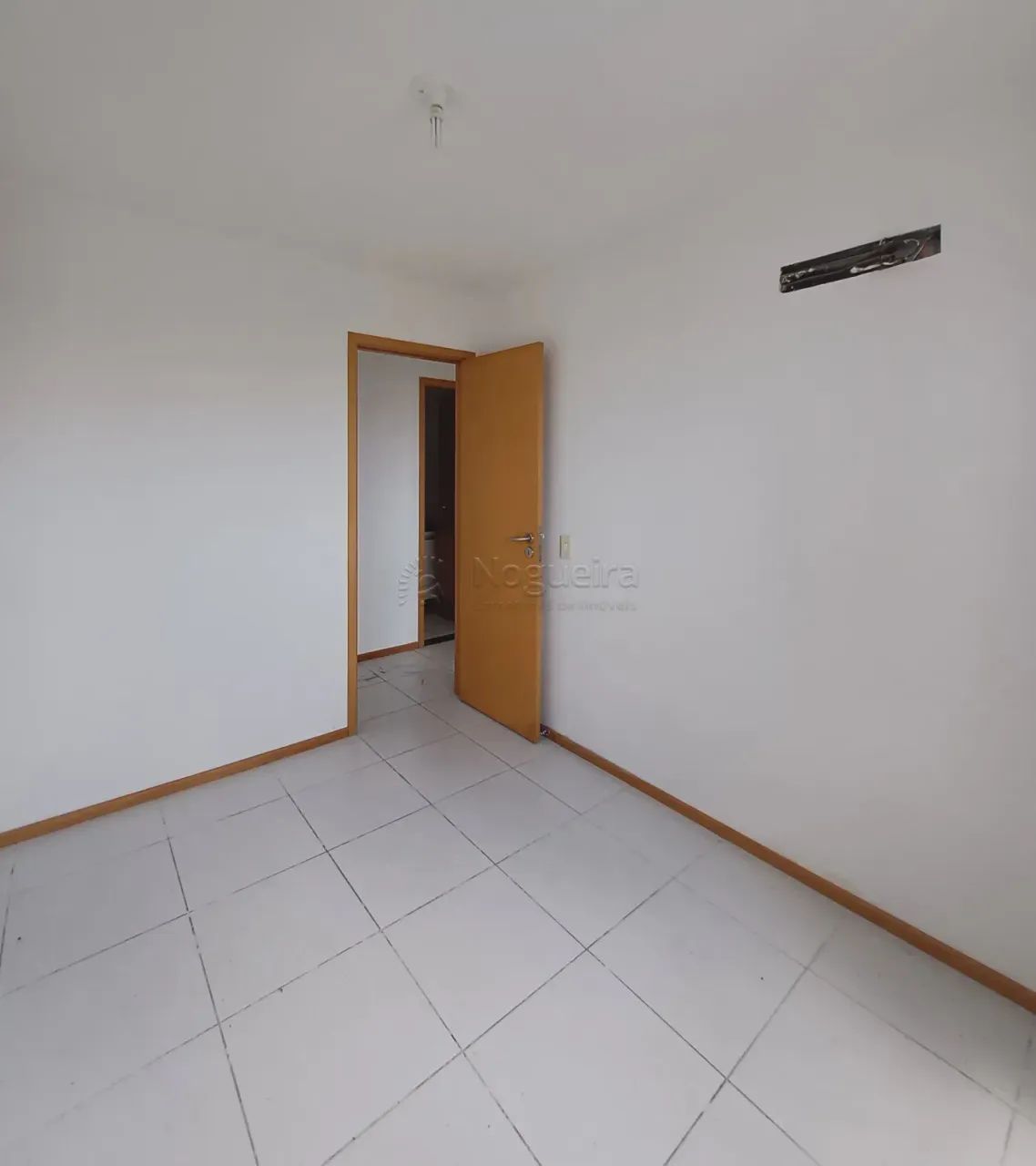 Imóvel para venda possui 74 metros quadrados com 3 quartos em Cordeiro - Recife - PE - Foto 9