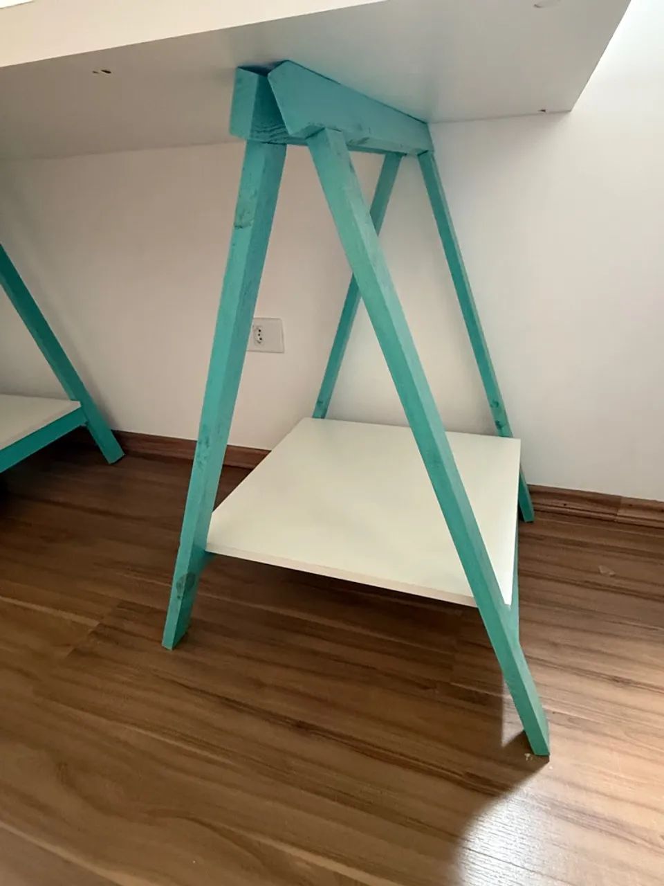 Mesa de Escritório com Tampo Branco - Foto 4