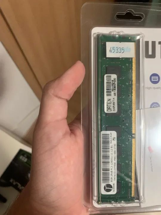 Memória RAM 8GB DDR3 1600MHz