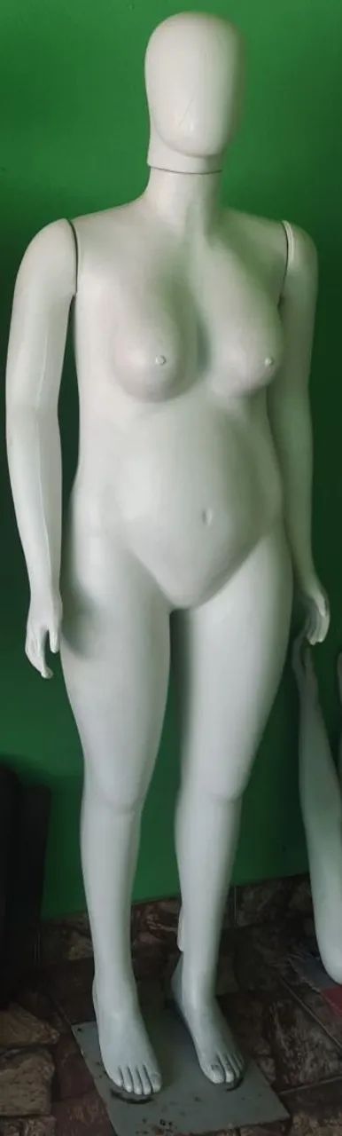 Manequins PLUS SIDE