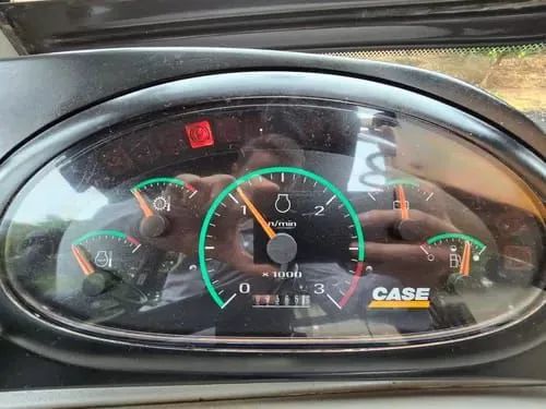 Retroescavadeira  - Foto 4