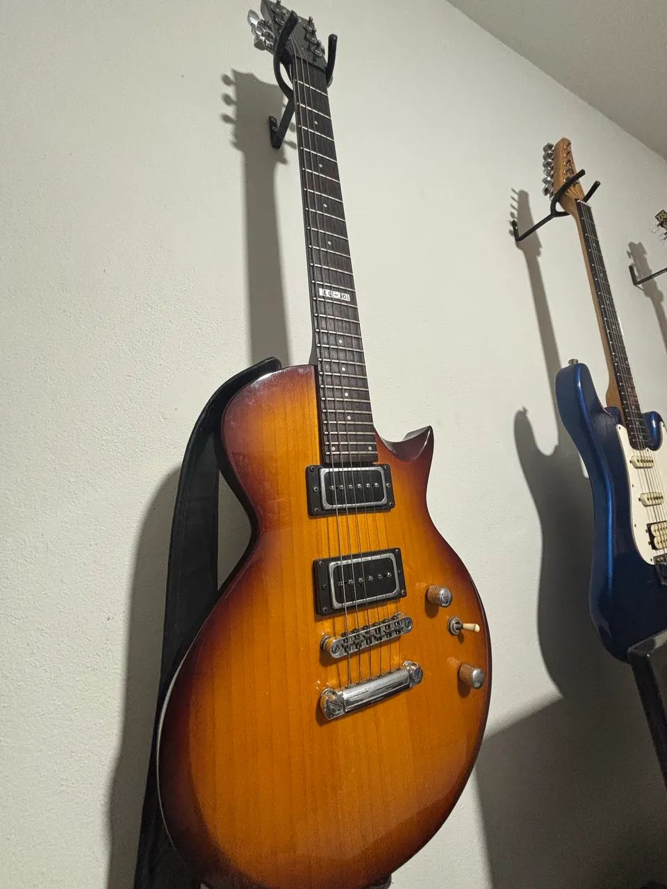 Guitarra LtD Les Paul 