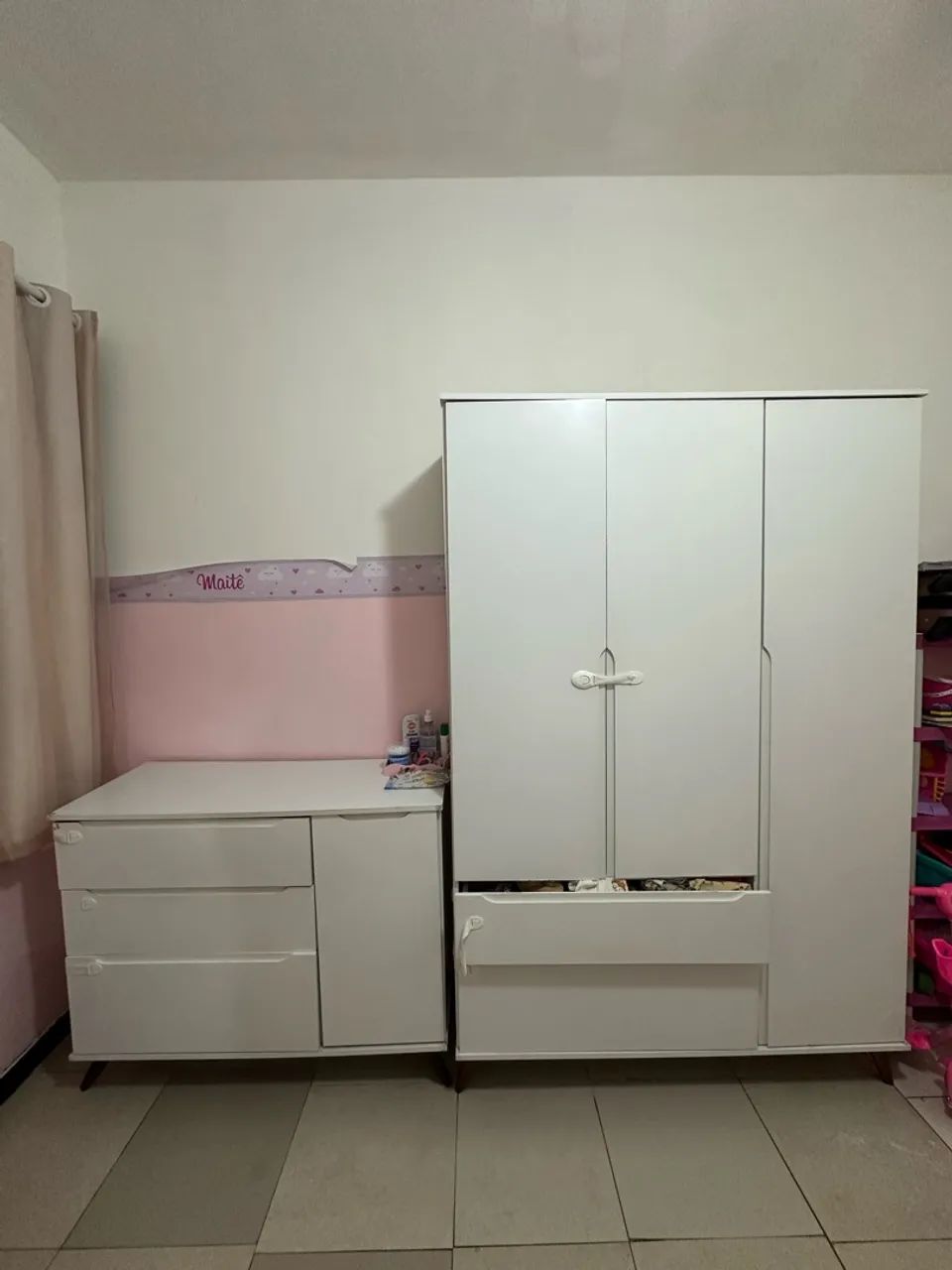 Cômoda e guarda roupa infantil 