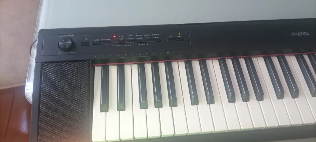 Teclado Piaggero np12  - Foto 2
