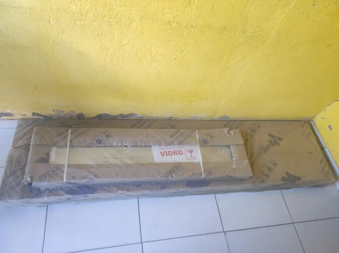 Cristaleira nova.  - Foto 2