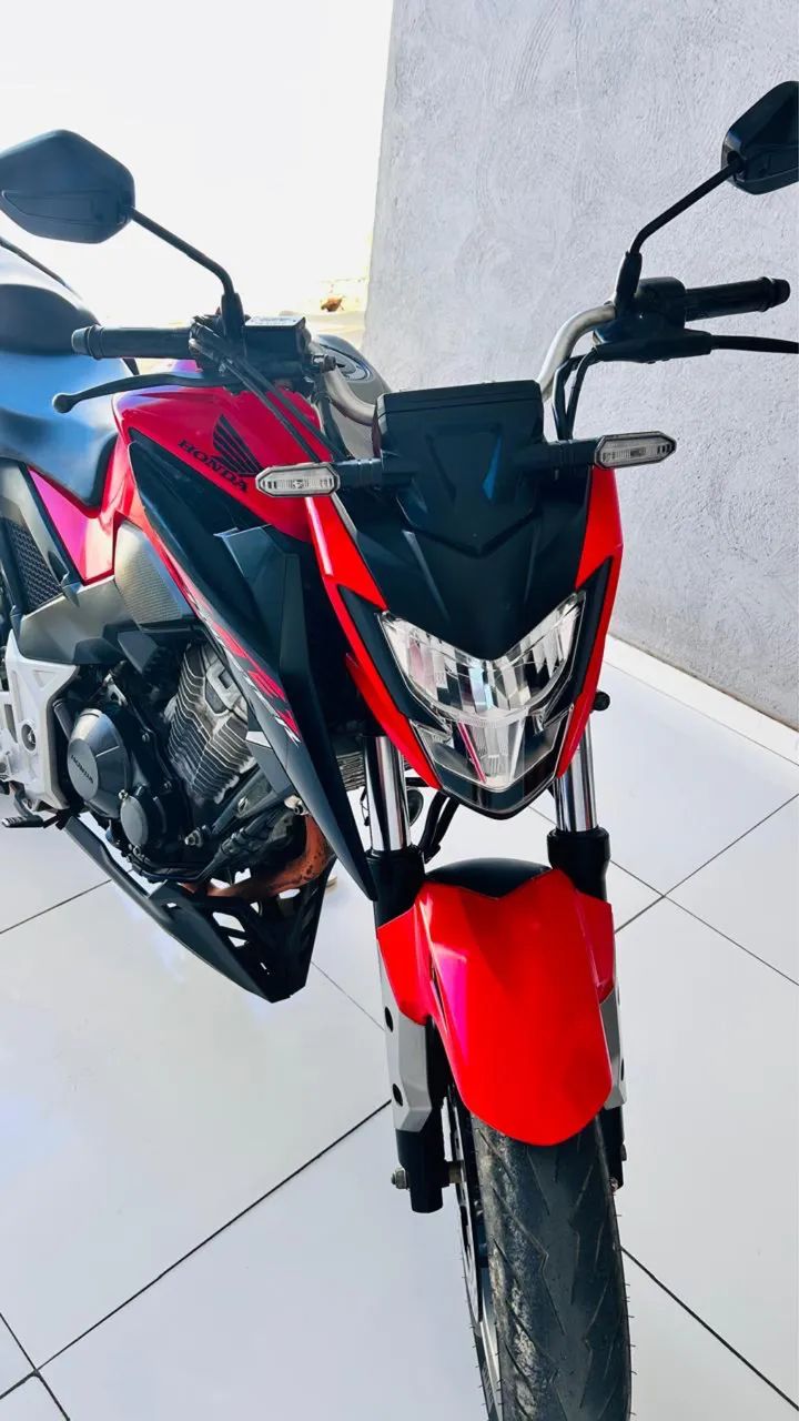 CB TWISTER 300F - Foto 5