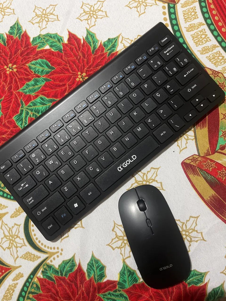 Teclado e mouse sem fio