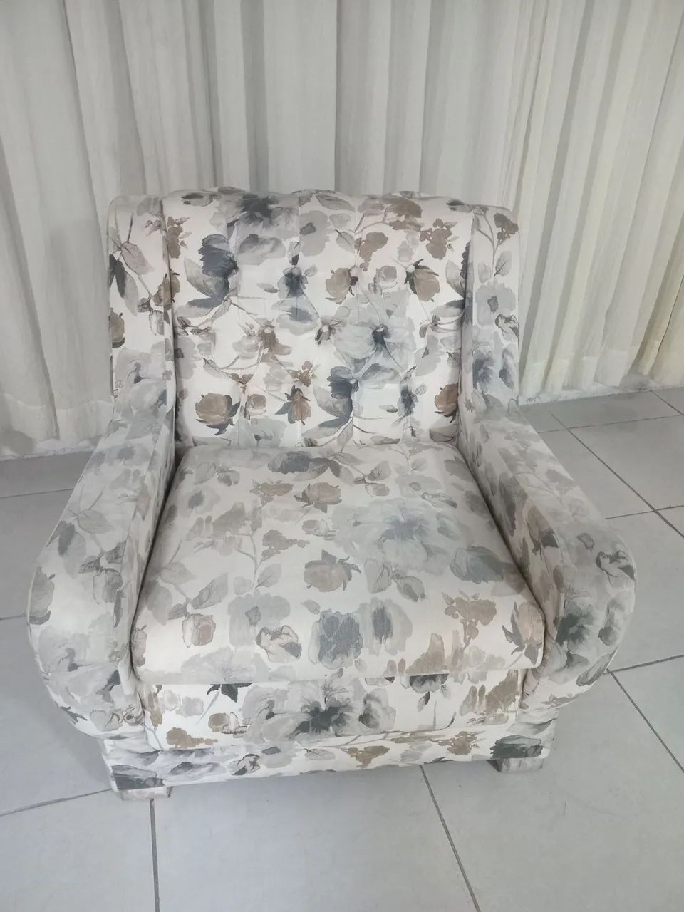 SOFA 5 LUGARES  R$ 299,00 muito top  Alessandro  *  - Foto 4