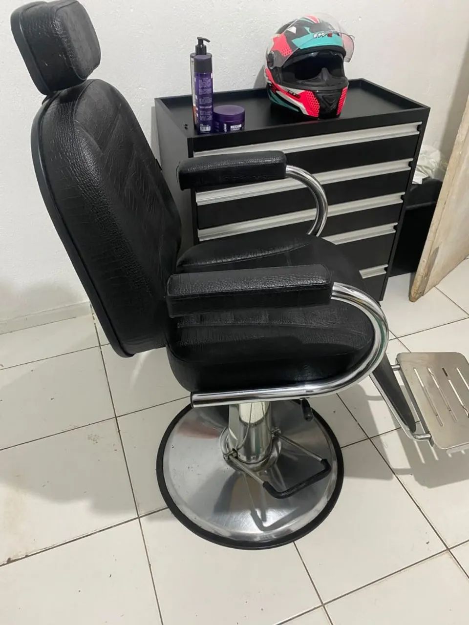 Cadeira de barbeiro  - Foto 2