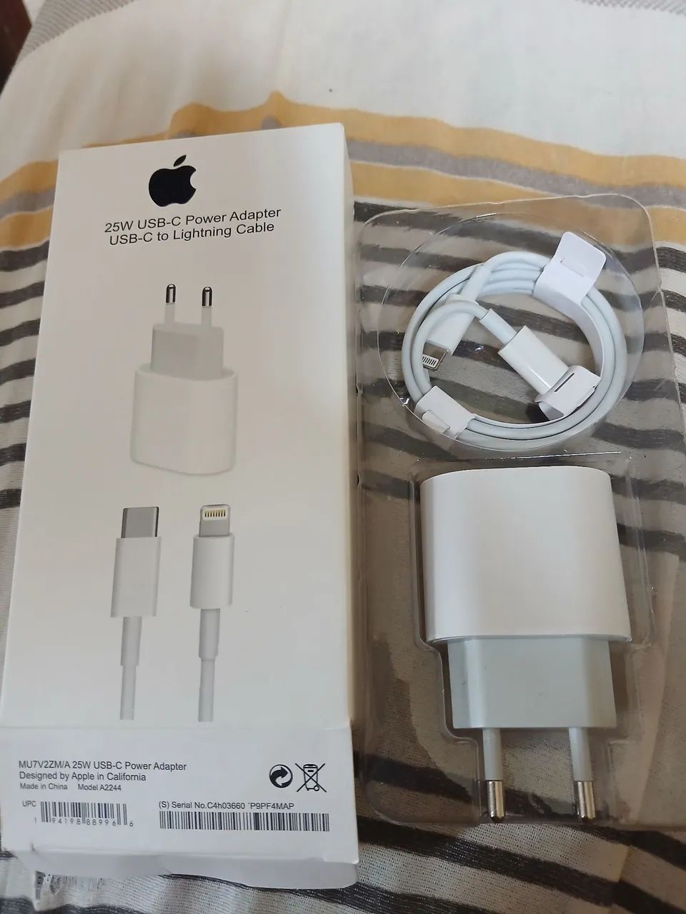Vendo esse carregador de iPhone novinho  - Foto 2