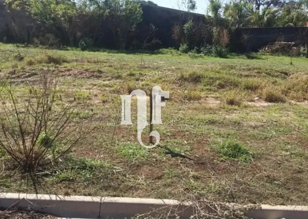 Venda de Terreno / Padrão na cidade de Campinas