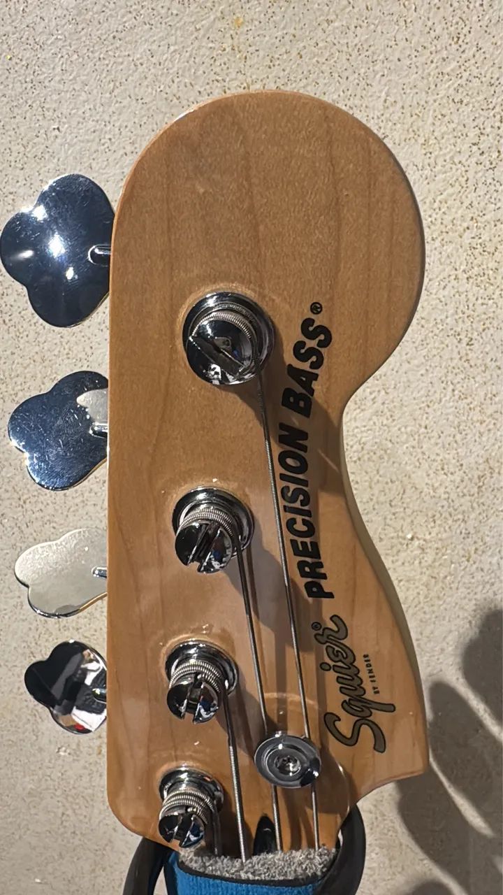 Baixo squier precision jazz 4 c - Foto 3