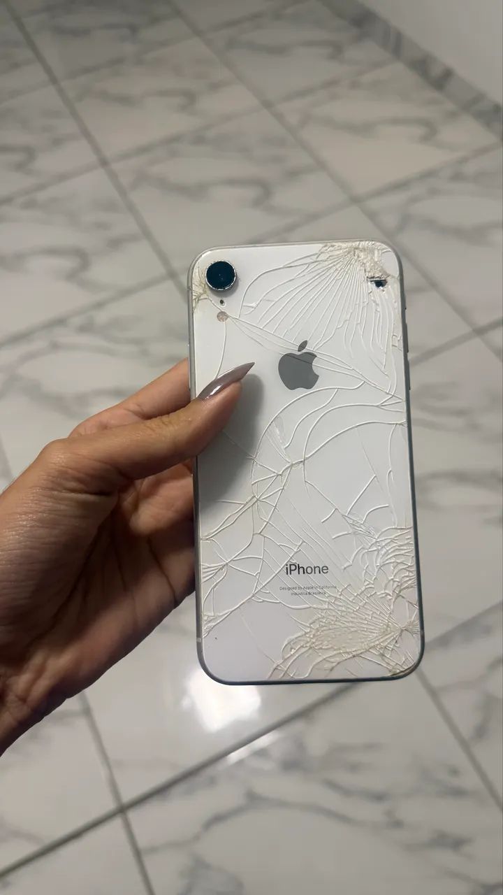 IPHONE XR  - Foto 2