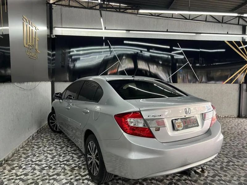 Honda Civic Sedan LXS 1.8/1.8 Flex 16V Aut. 4p, foto 18 de 20