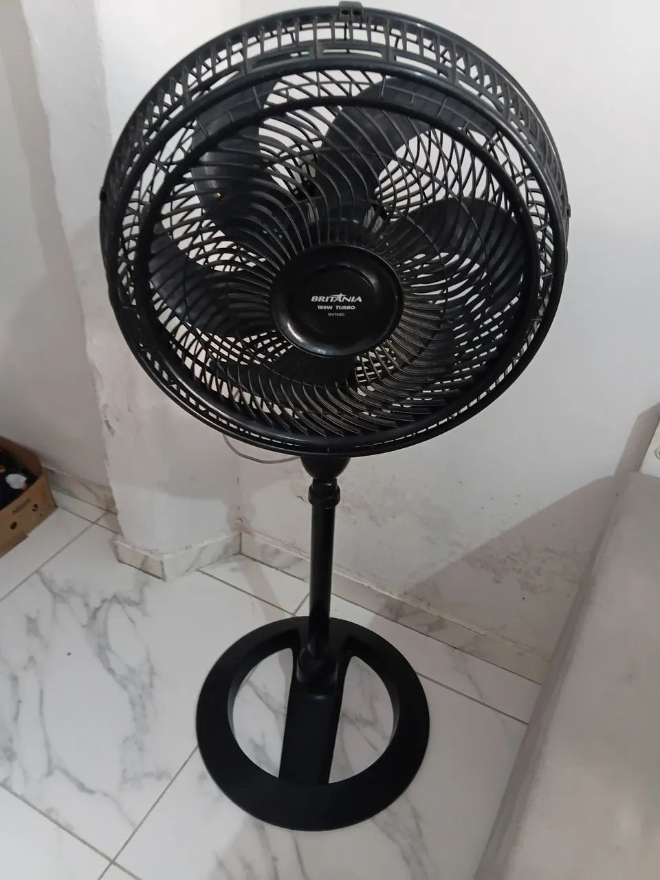 Ventilador Britânia com desfeito 