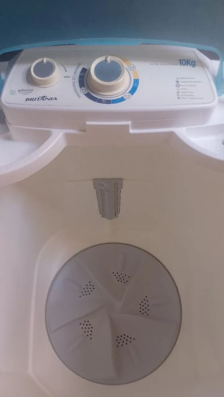 Vendo tanquinho de 10kg , está com pouca força pra rodar  - Foto 3