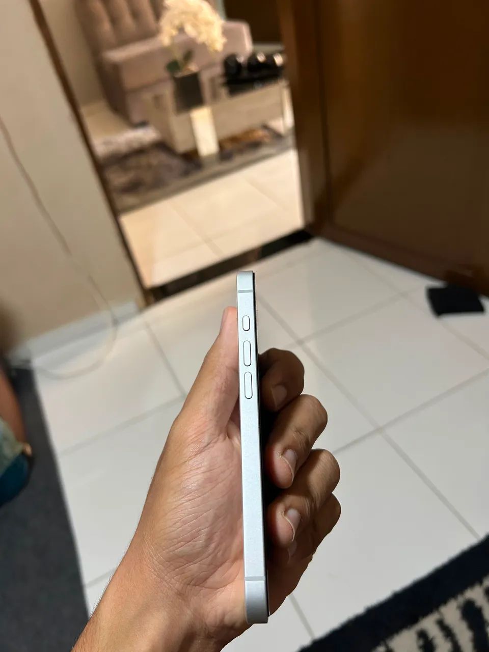 iPhone 16e  - Foto 3