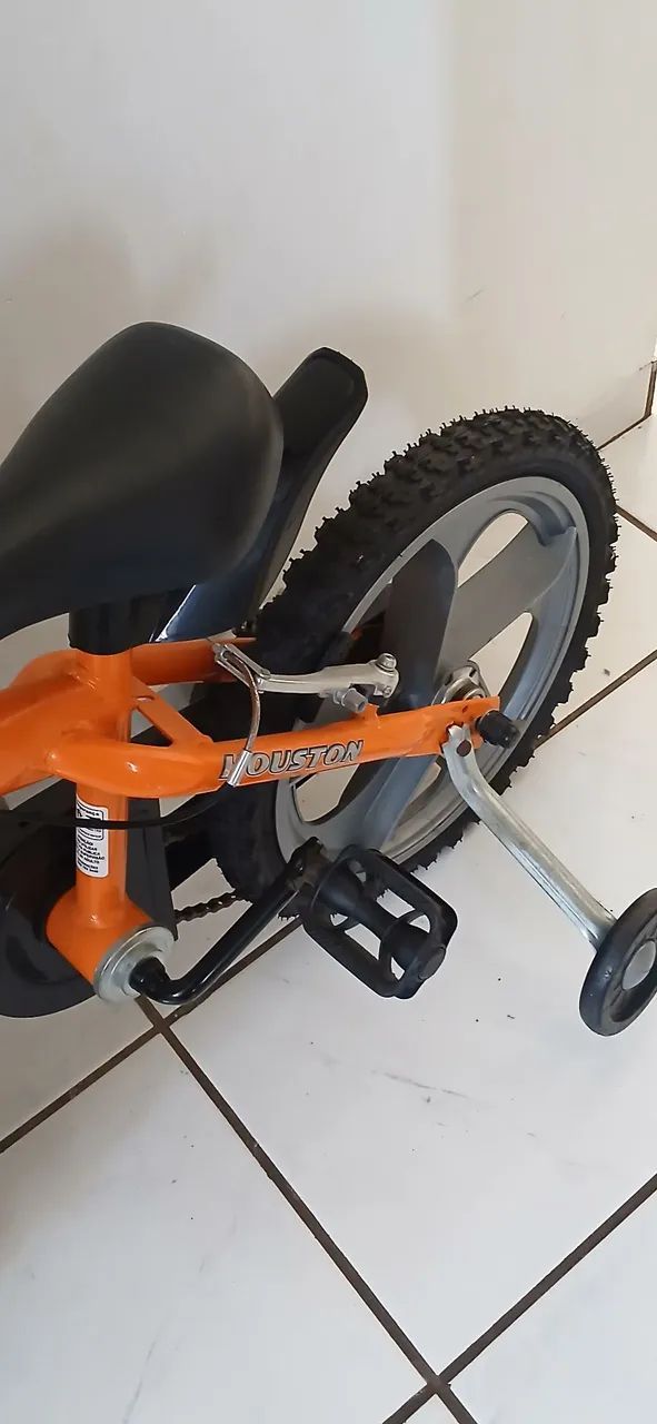 Bicicleta aro 16 novinha, nunca usada! - Foto 5