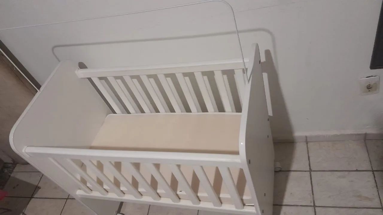 Vendo mini berço com colchão  - Foto 3