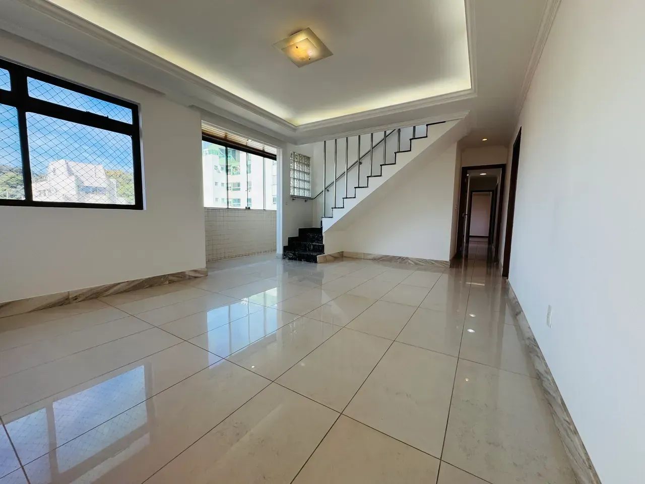 Cobertura com 4 Quartos à venda, 364m² - São José - Foto 5