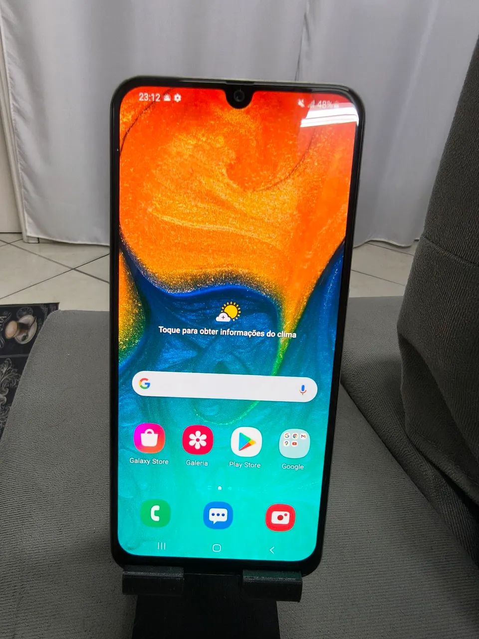 SAMSUNG A30